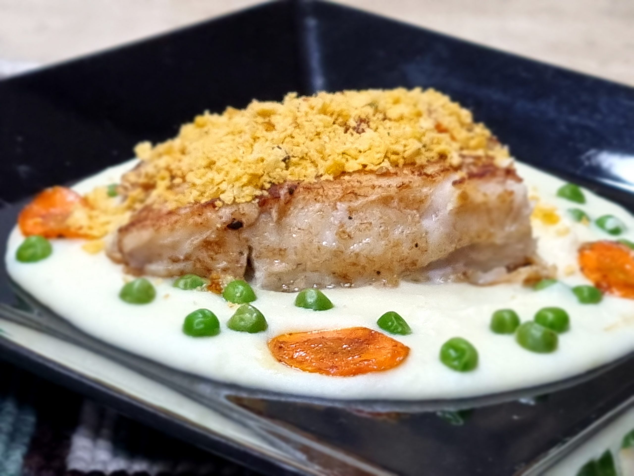 Leia mais sobre o artigo ROBALO  COM MUSSELINE DE BATATA